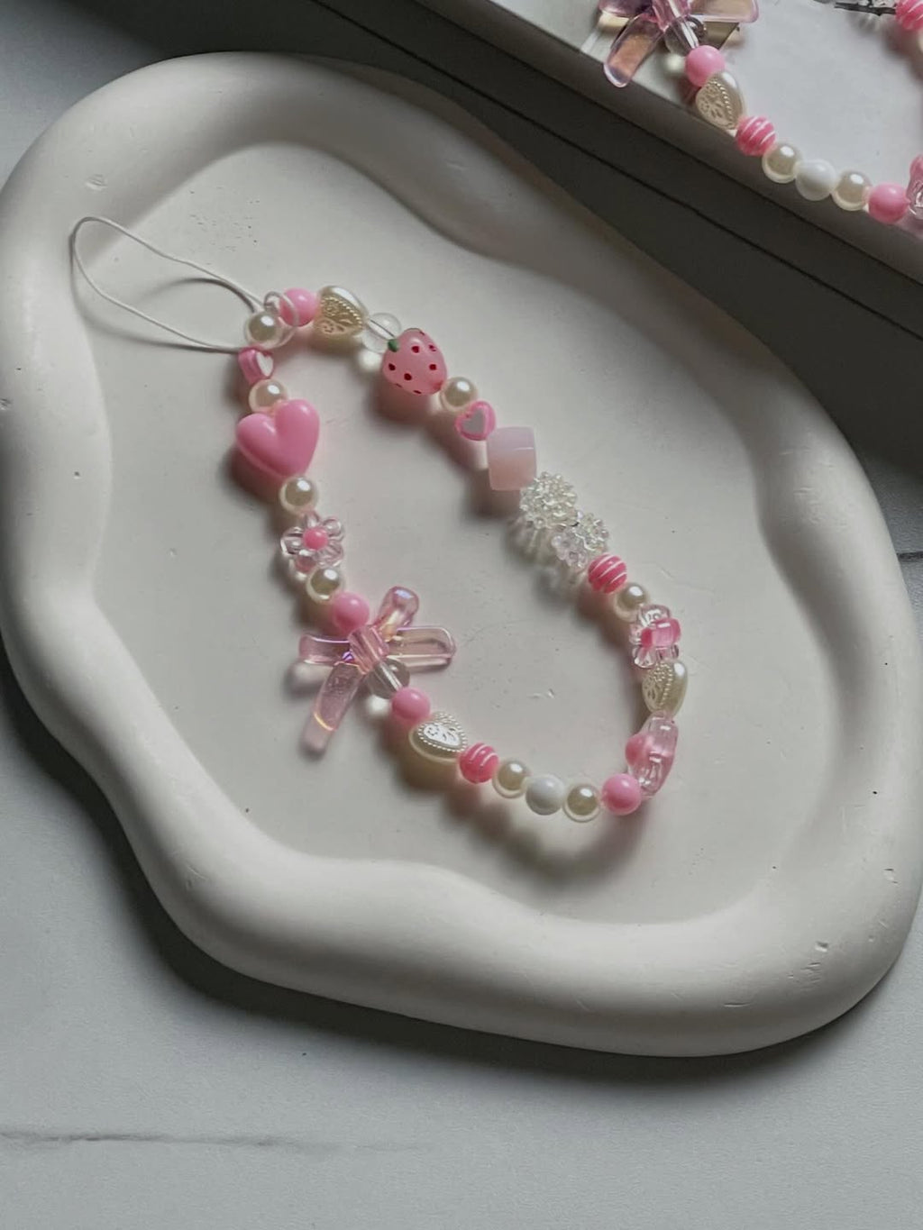 Sweet Strawberry🍓 & Pink Bow Beaded Phone Charm🎀
