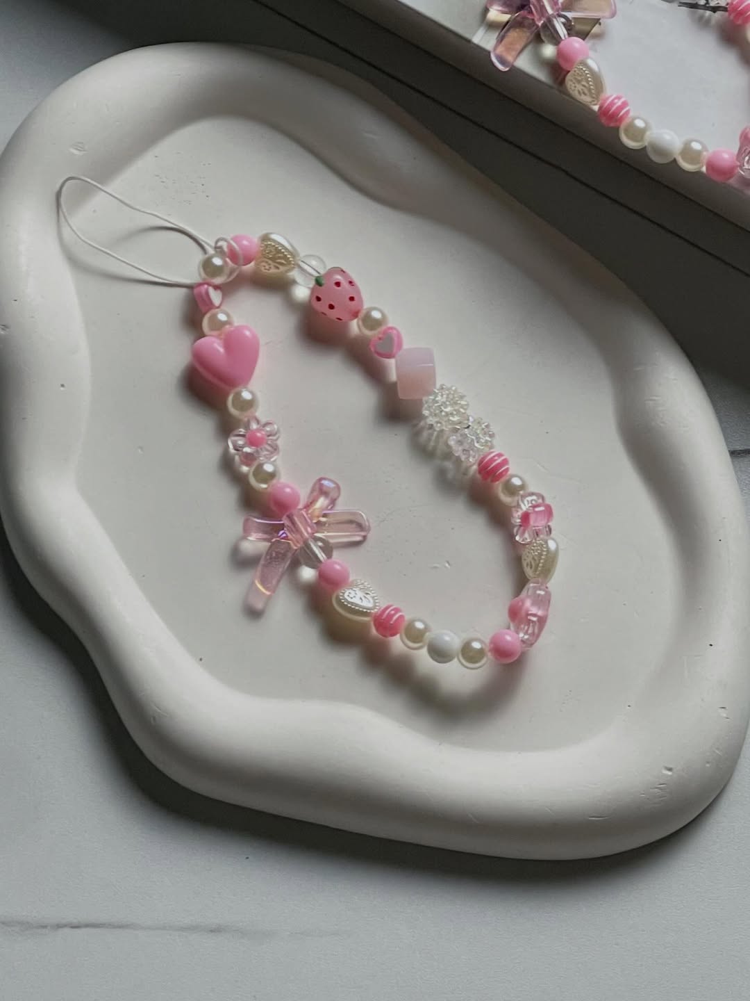 Sweet Strawberry🍓 & Pink Bow Beaded Phone Charm🎀