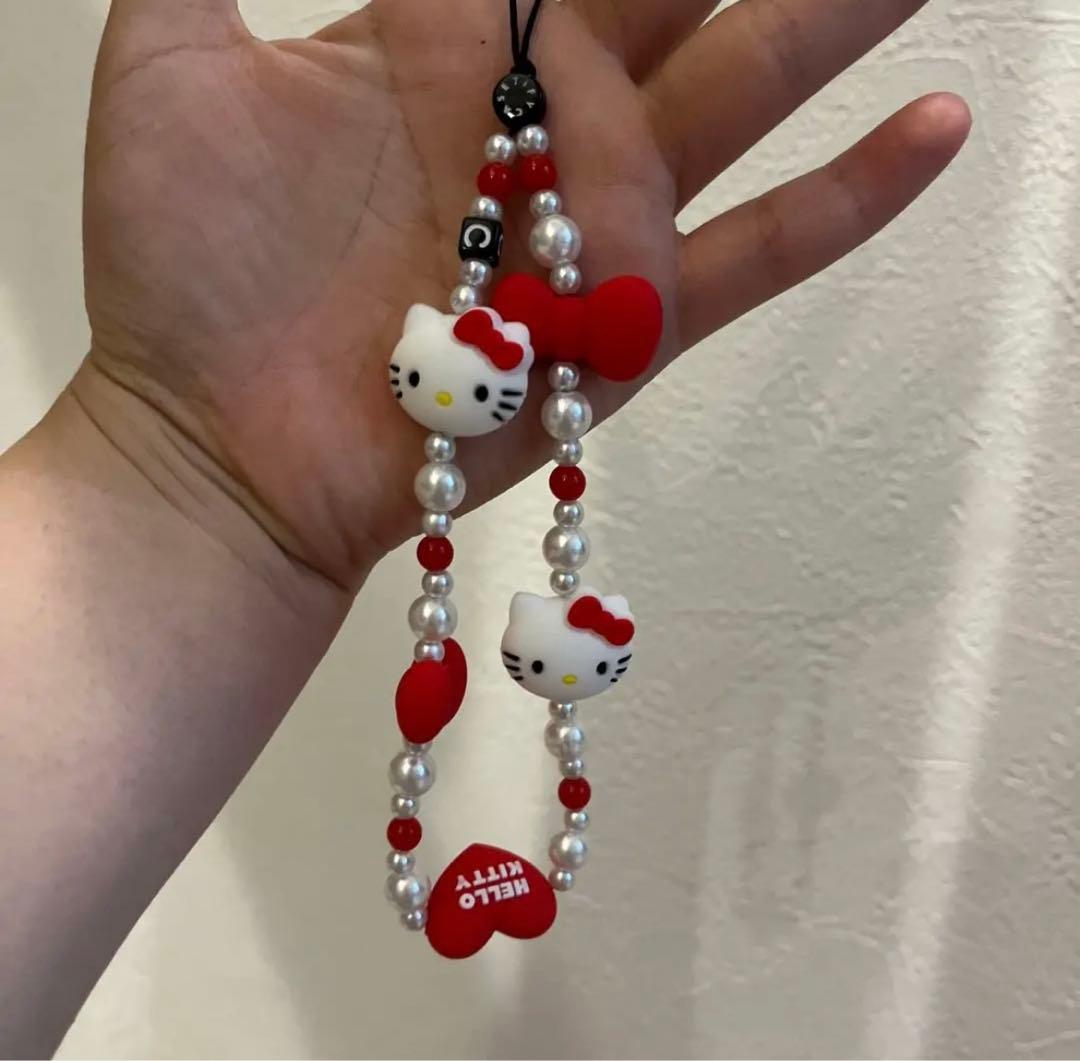 Hello Kitty Pearl & Bow Phone Charms